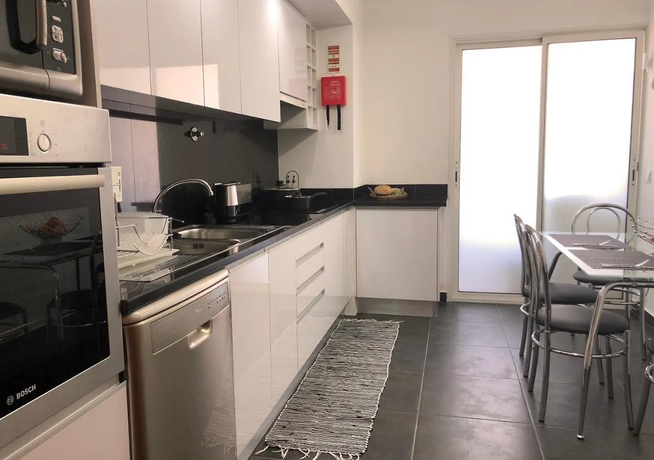 Dona I House - In Funchal With Free Parking Διαμέρισμα  Φουνκάλ