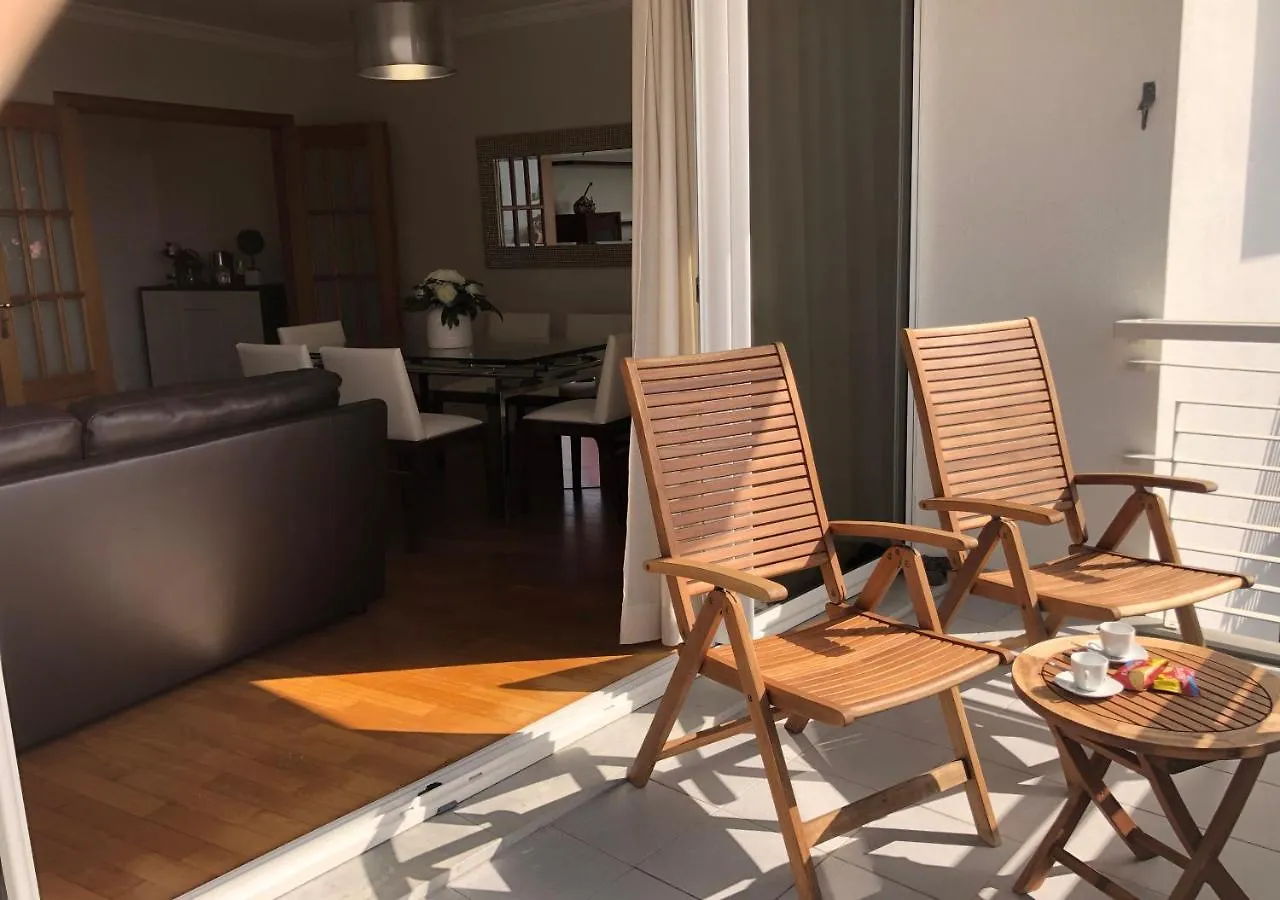 Dona I House - In Funchal With Free Parking Apartment 0*, Funchal (Madeira)
